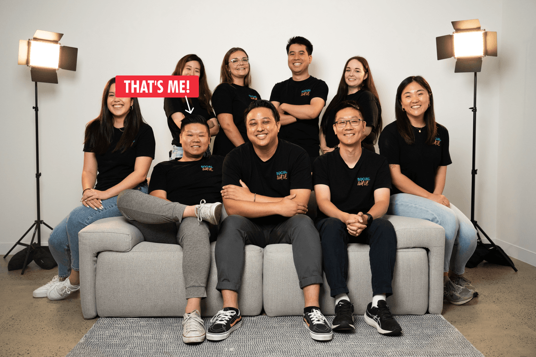 Kan Huang and the Social Wave team